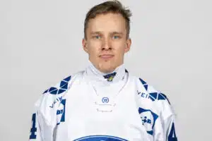 Eemeli Suomi ajettiin ulos SHL:n pudotuspeleissä