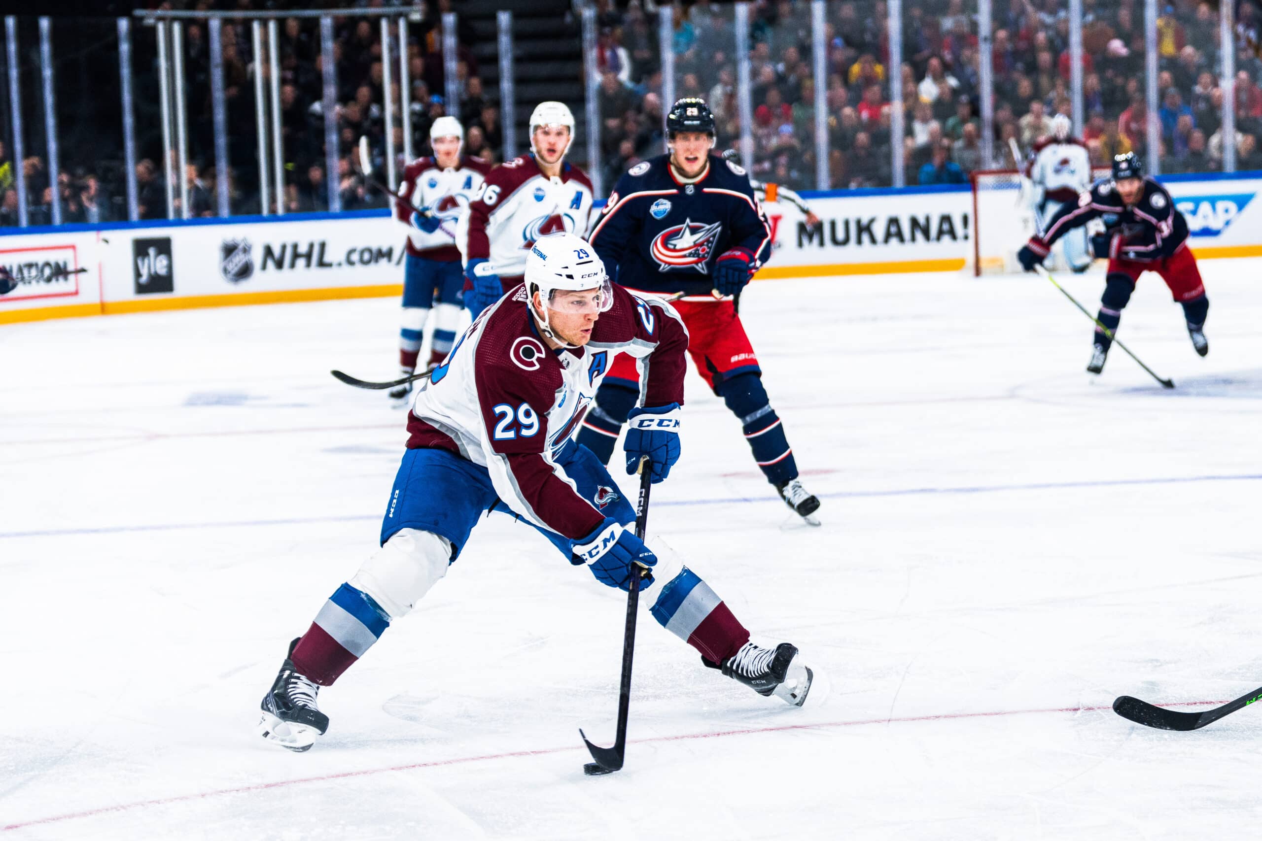 Hart Memorial Trophy ehdokkaat eivät yllätä eikä valinta tulemaan helppo: Nikita Kutsherov, Connor McDavid ja Nathan MacKinnon