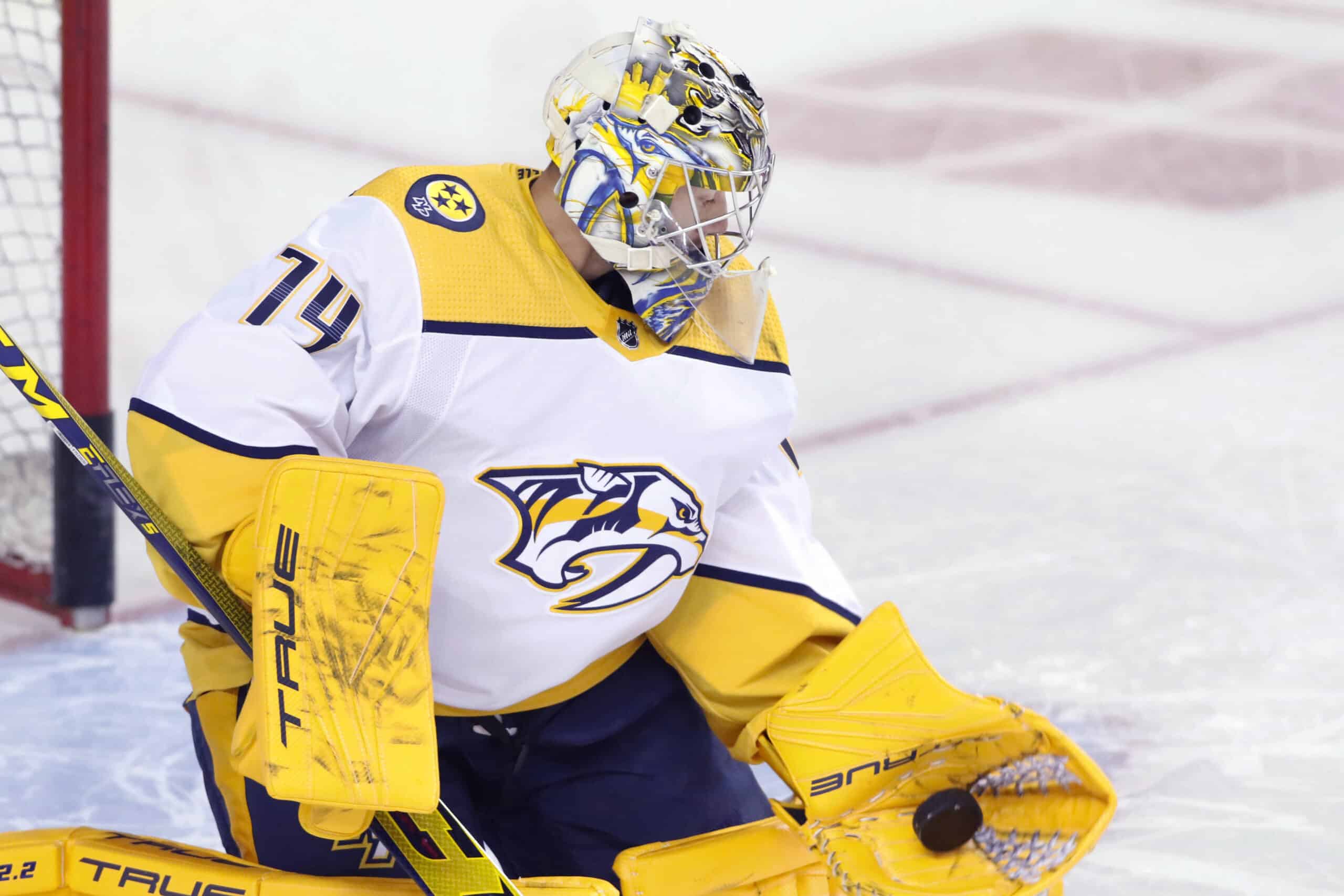 Juuse Saros ja Nashville romahtivat NHL:ssä