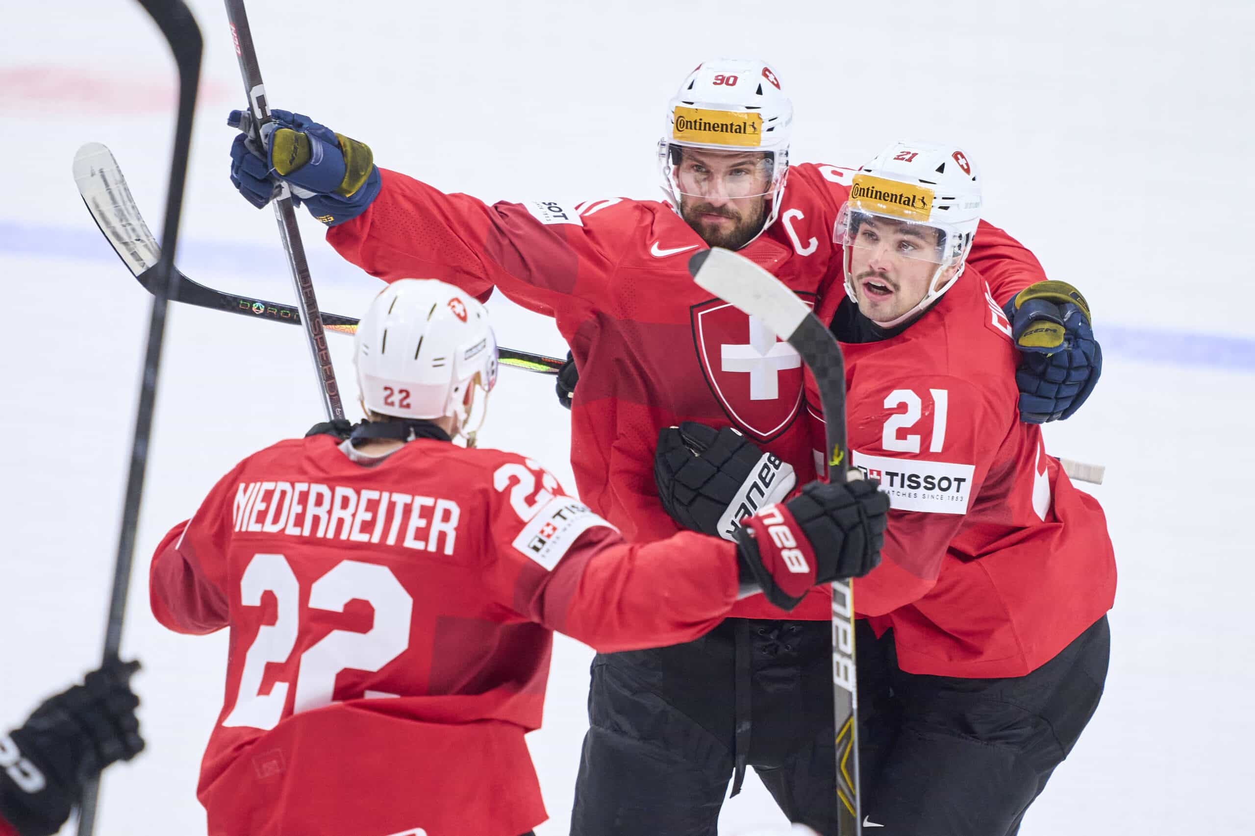 Sveitsin NHL-tähti Nico Hischier kehui vastustajaa: ”Tshekki oli hyvin rakennettu joukkue”