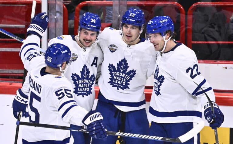 Toronto Maple Leafs kiinnitti lupauksensa liki 3 miljoonan taalan sopimuksella