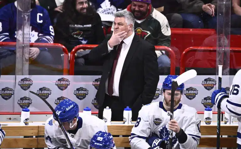 Lenni Hämeenaho heilutti verkkoa NHL:ssä – näin kokenut päävalmentaja reagoi