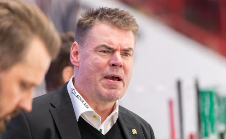 SaiPa lähti legendaosastolle – Raimo Helminen palaa Liigaan