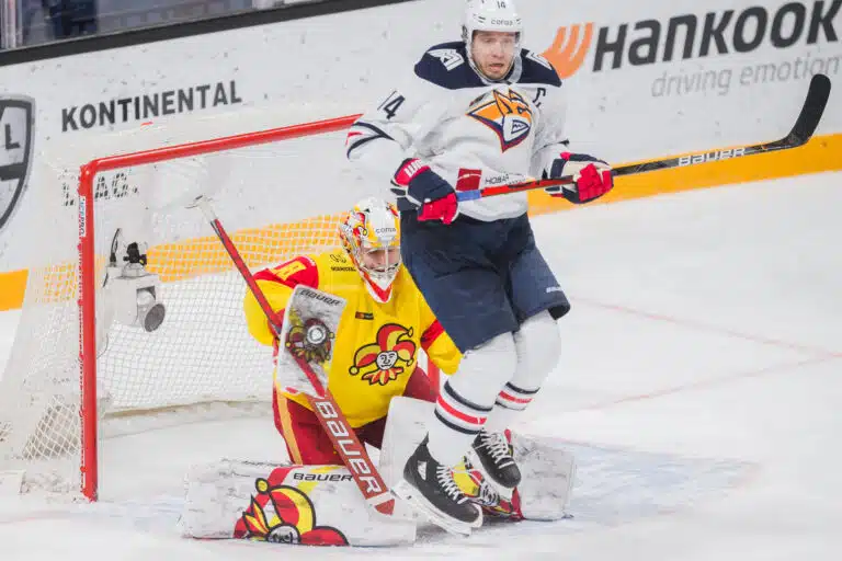 38-vuotias venäläinen veteraani tekee yllättävän paluun NHL:ään