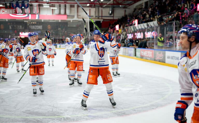 Tappara ja Kärpät tarjosivat 13 maalia – ”Tästä ihmiset maksavat”