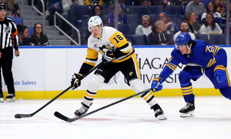 Pittsburghin valmentaja paljasti: Tässä syy Jesse Puljujärven katsomokomennukselle