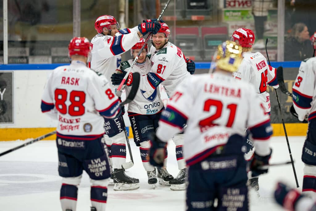 HIFK:n surkeus suututtaa, faneilta todella tylyä palautetta – ”Viimeinen sammuttaa valot”