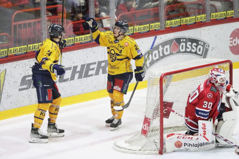 KalPa hankki yli 450 Liiga-ottelun hyökkääjän