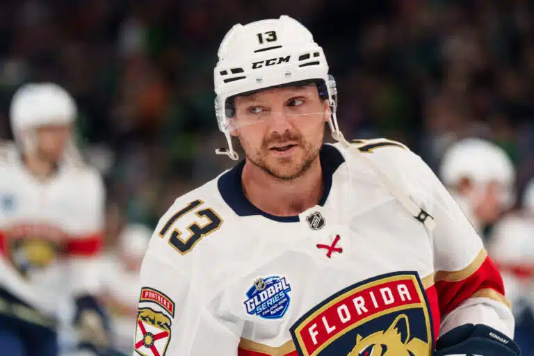 Tämä tiedetään Sebastian Ahon telomasta NHL-hyökkääjästä
