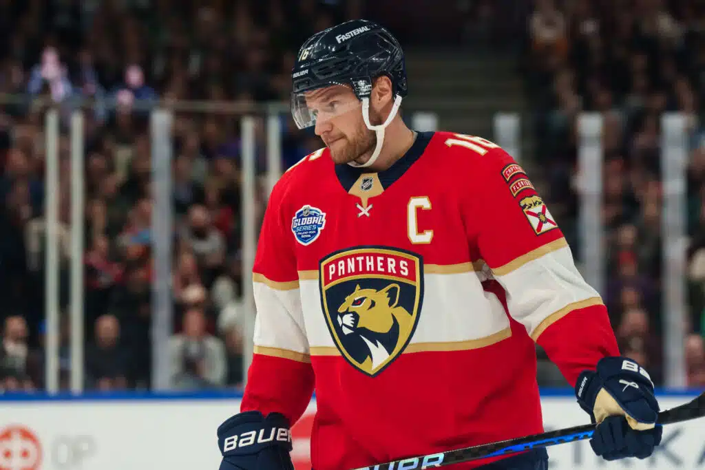 Aleksander Barkoville kova kunnianosoitus