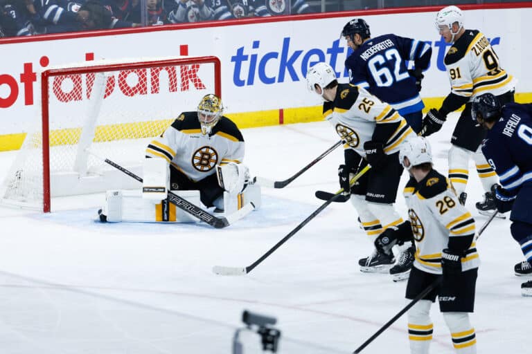 NHL-vahdin puheet herättävät huolta – koko Boston odottaa yhtä asiaa