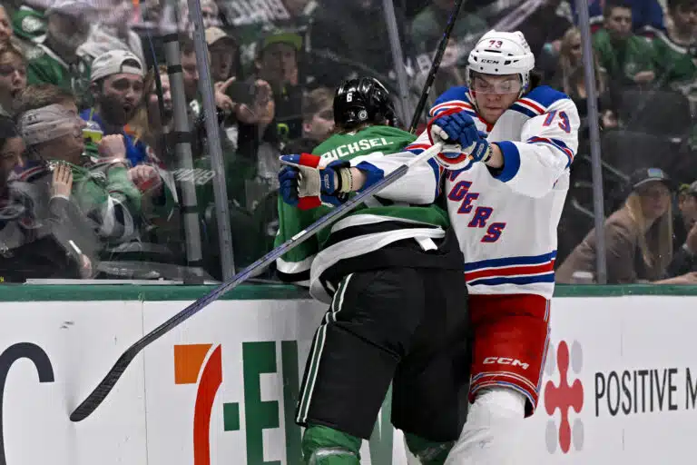 NHL:n voimahyökkääjä ei taivu: ”En halua olla iso nallekarhu”
