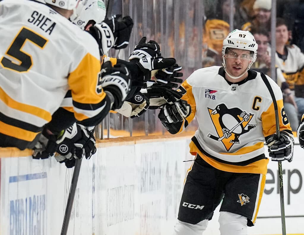 Sidney Crosby nousi Penguinsin seuralegendan rinnalle