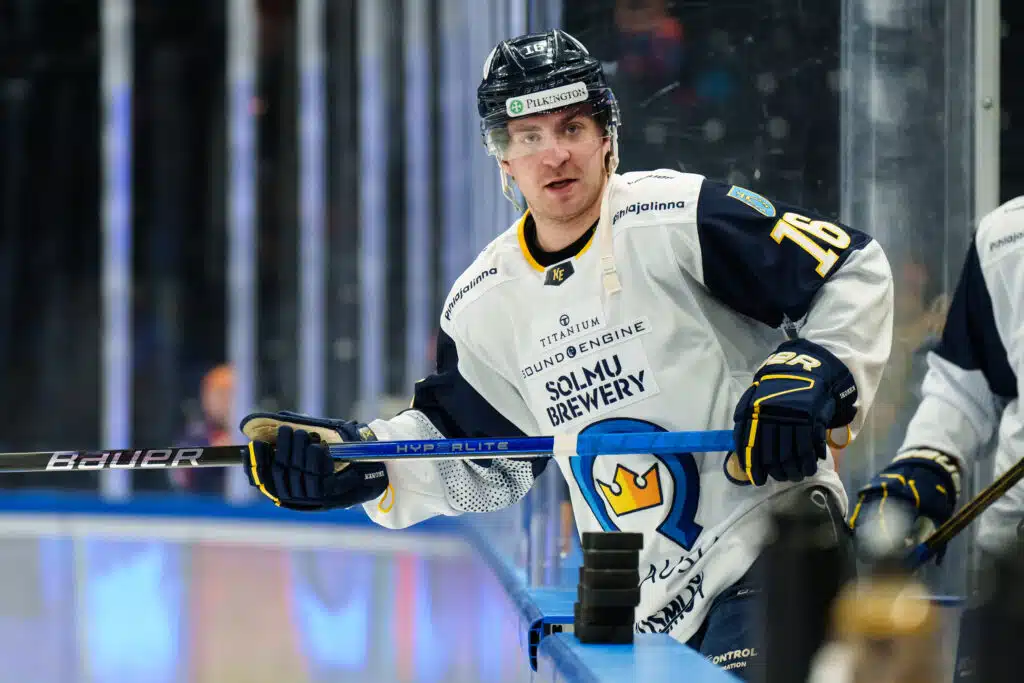 Kiekko-Espoo purki pelaajansa sopimuksen