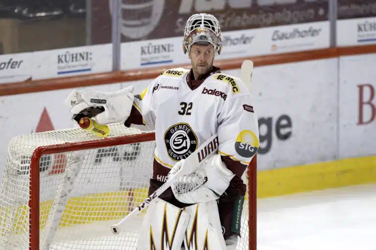 Lukolta merkittävä kiinnitys – Antti Raanta palaa Liigaan