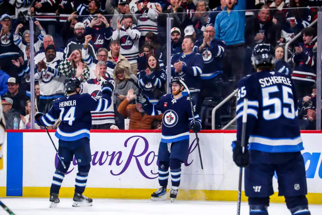 NHL:ssä hurja voittoputki