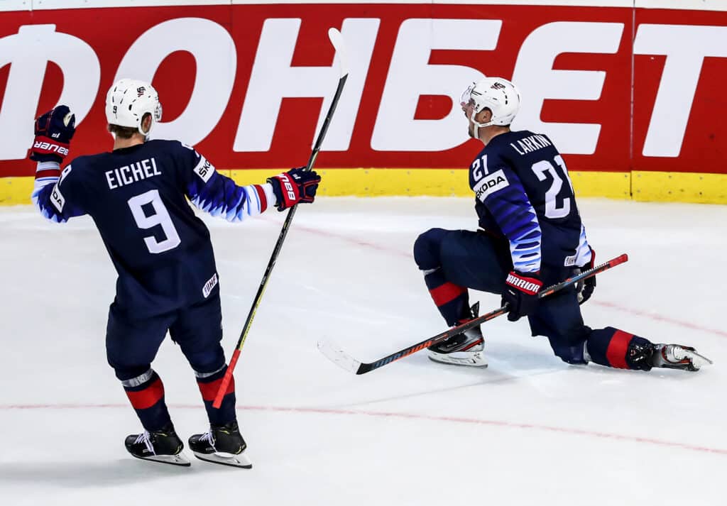 Dylan Larkin vaatii tehoja kahdelta USA:n tähdeltä