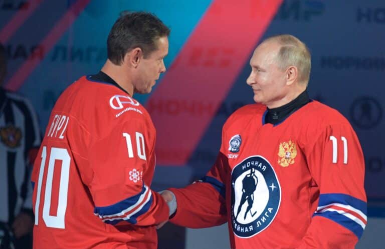 Pavel Bure marmattaa – arvoituksellinen heitto Venäjästä ja olympialaisista