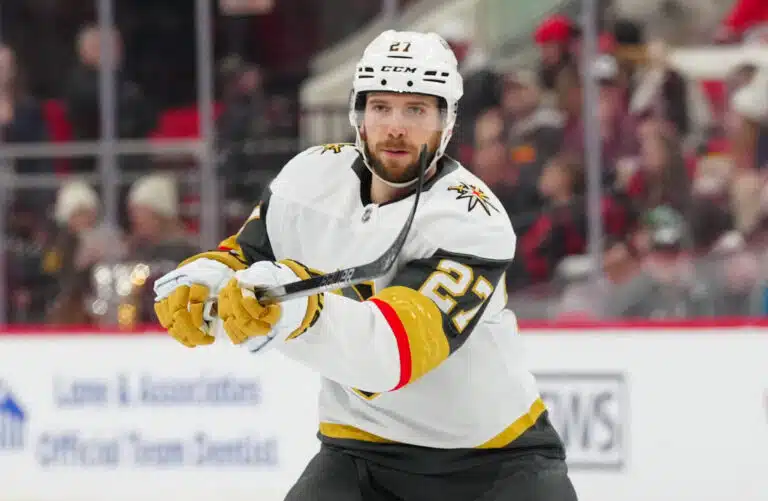 Häkellyttävät odotukset – NHL-tähdelle hekumoidaan fantastista kautta
