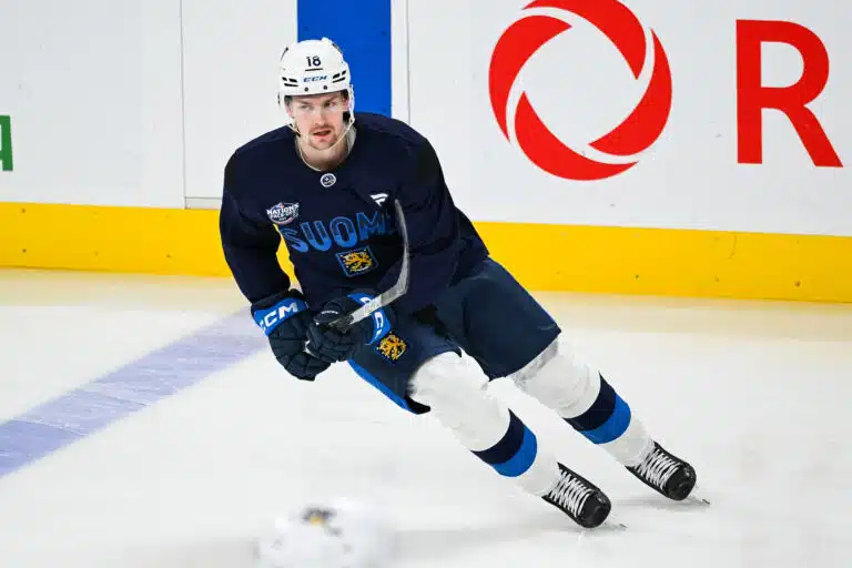 NHL:ssä 13 maalin ilotulitus – Urho Vaakanaisen syöttely ei riittänyt
