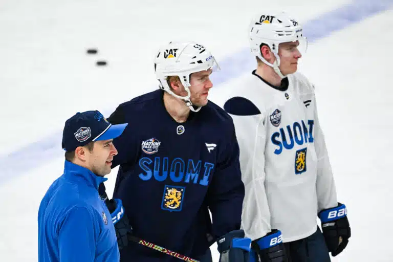 Mikko Rantanen naulaa Leijonien tärkeimmän tavoitteen