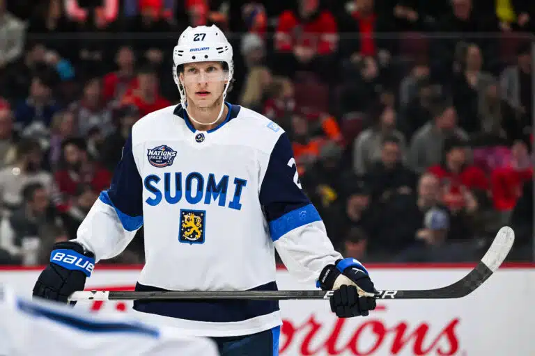 Eetu Luostarisella toive Leijoniin olympialaisten ketjukaveriksi: ”Taitava pelaaja”
