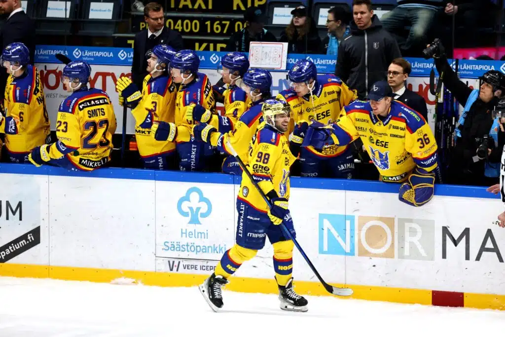 Jukurit piti sarjapaikkansa – Pelicans karsintaan