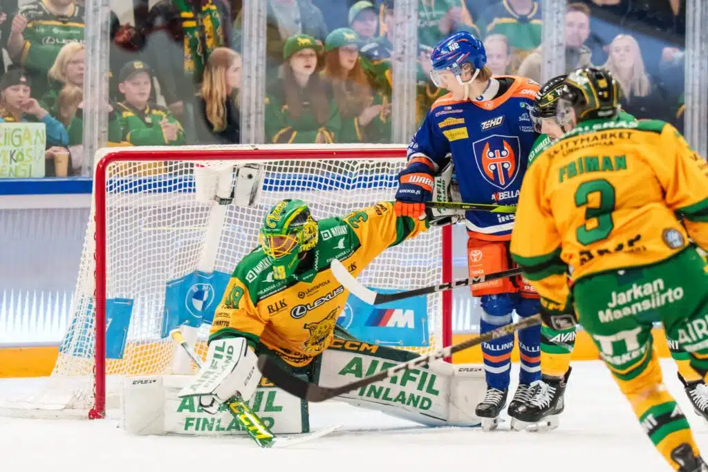 Ilves voitti jälleen Tapparan – SaiPa kellisti HIFK:n taas