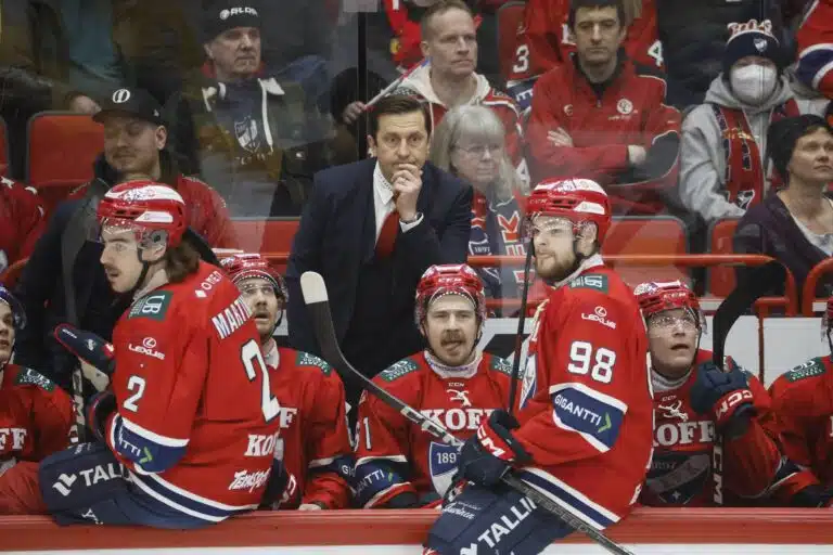 Ville Peltonen epäonnistui HIFK:ssa taas – ”Tietenkin tutkiskelun paikka”