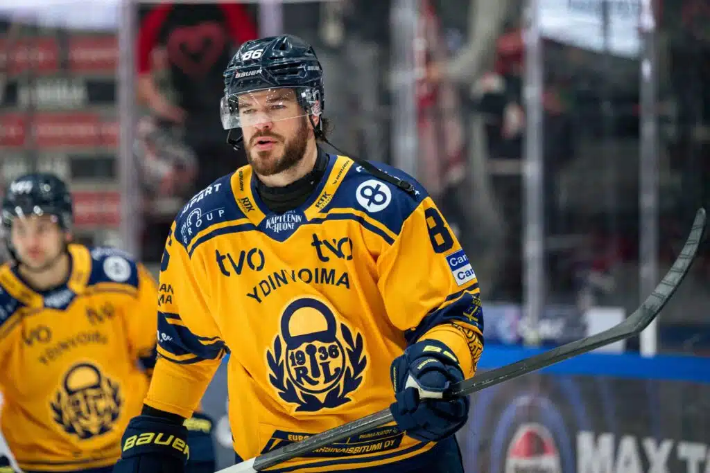 Ensimmäinen laatuaan – Liiga-seura teki järkälemäisen valinnan