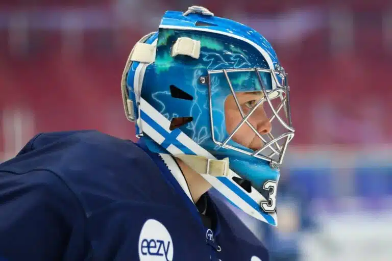 Suomen maajoukkueen maalivahti pysäytti Kiekko-Espoon