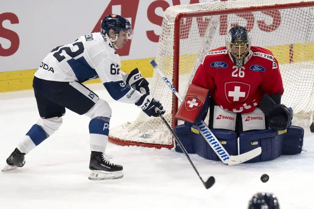 Kokenut entinen Liigajyrä siirtyy Sveitsiin