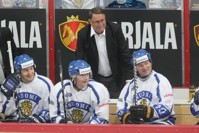 Curt Lindström oksensi verta ja oli lähellä kuolla – ”Olin maalikameran kuvassa”
