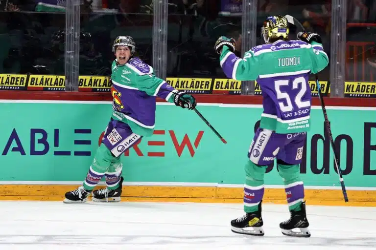 Jokerit yllätti Pelicansin Helsingissä maratonpelissä