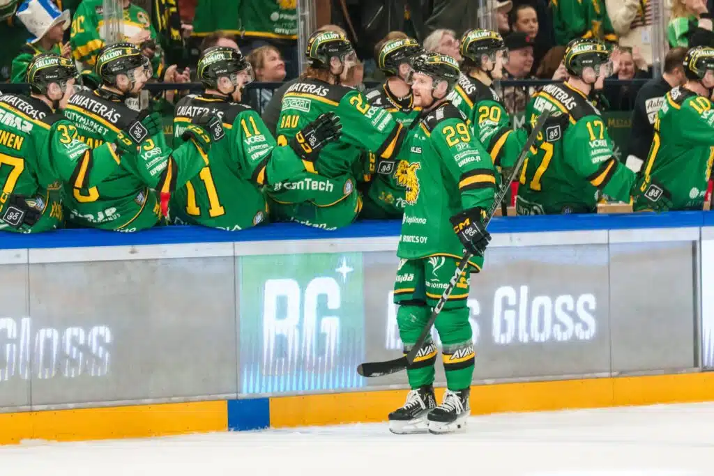 Ilves otti pakkovoiton – ylivoimaruoska lauloi