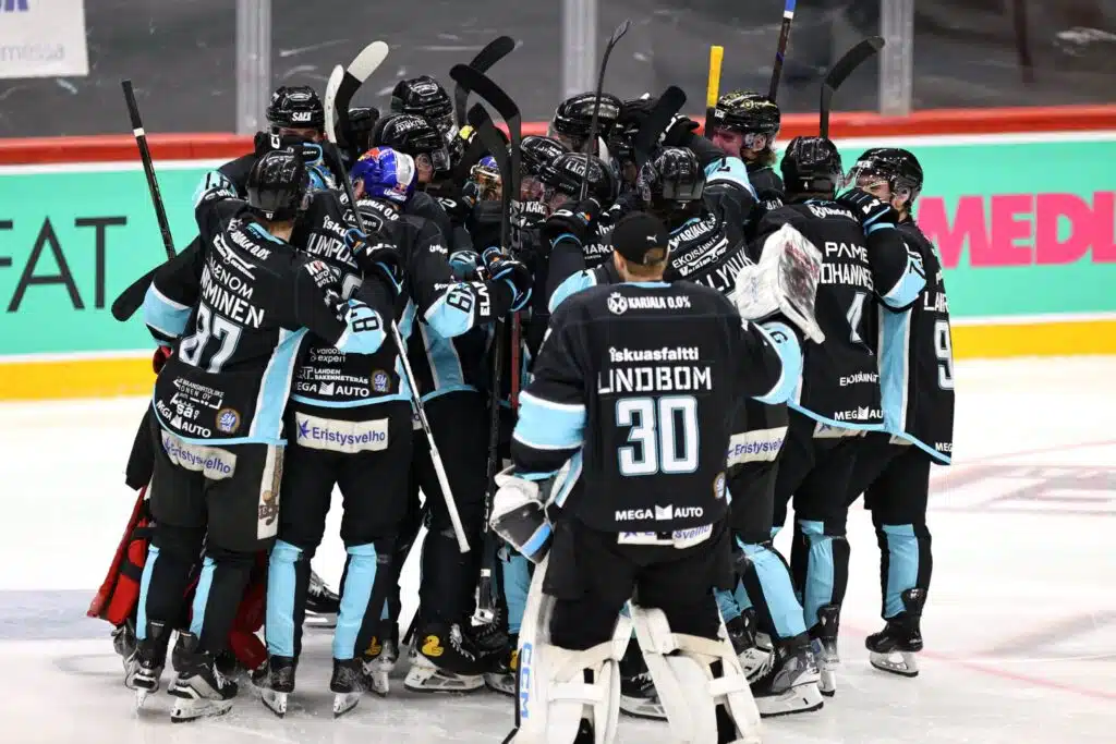 Pelicans selvisi piinasta – Ben Blood antisankarina