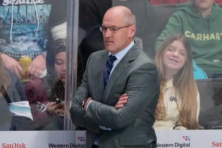 NHL:n valmentajapotkusirkus jatkui