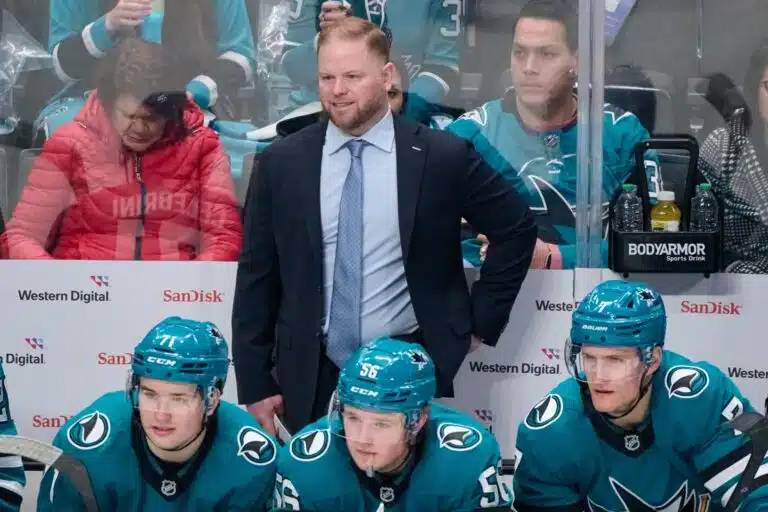 NHL-järkäleen kausi ohi – edessä leikkaus?