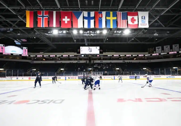 Leijonien MM-sankari vaihtoi kiekon kuoleman jälkeiseen työhön