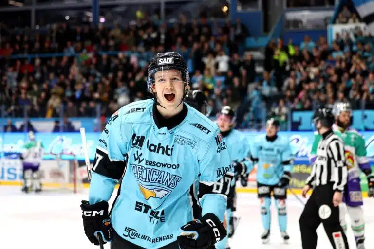 ESS: Liiga-seuralle kylmä suihku – NHL:stä kantautui tyly päätös suomalaisen kohtalosta