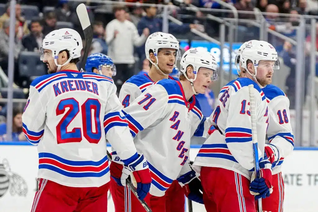 Olkapääongelma pakotti Rangers-puolustajan leikkauspöydälle