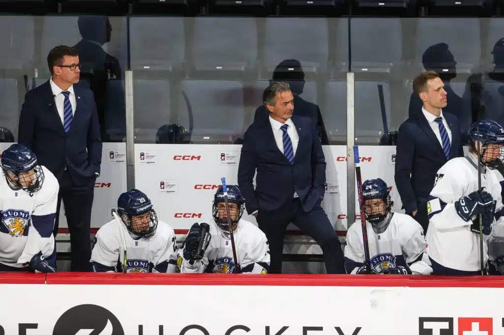 Pikkuleijonilta kova vastaus kritiikkiin