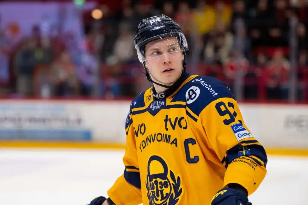 HIFK hankki kaksinkertaisen Suomen mestarin