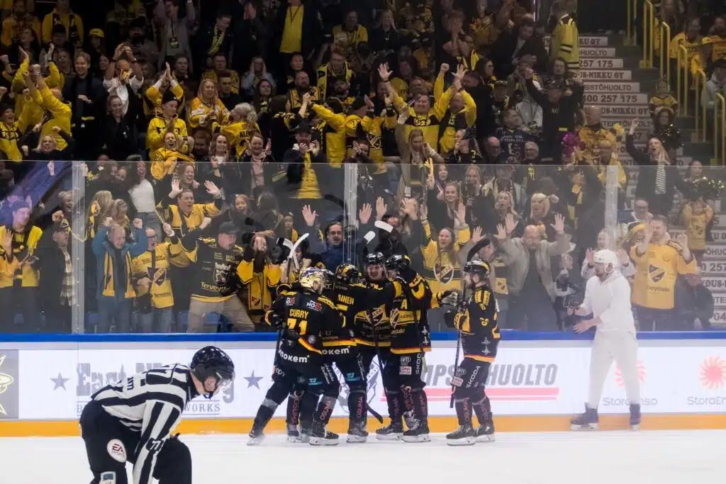 KalPa voitti ensimmäisen Suomen mestaruutensa