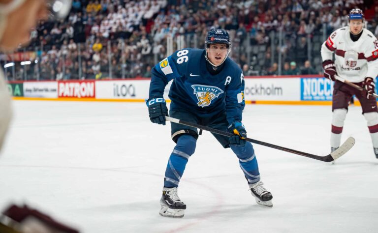 Teuvo Teräväinen nuorten USA-kavereidensa kimppuun – ”Aika vähän olen seurannut”