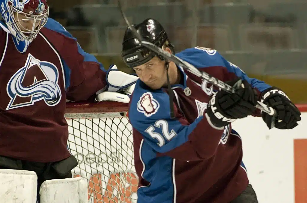 NHL-legenda Vancouver Canucksin päävalmentajaksi