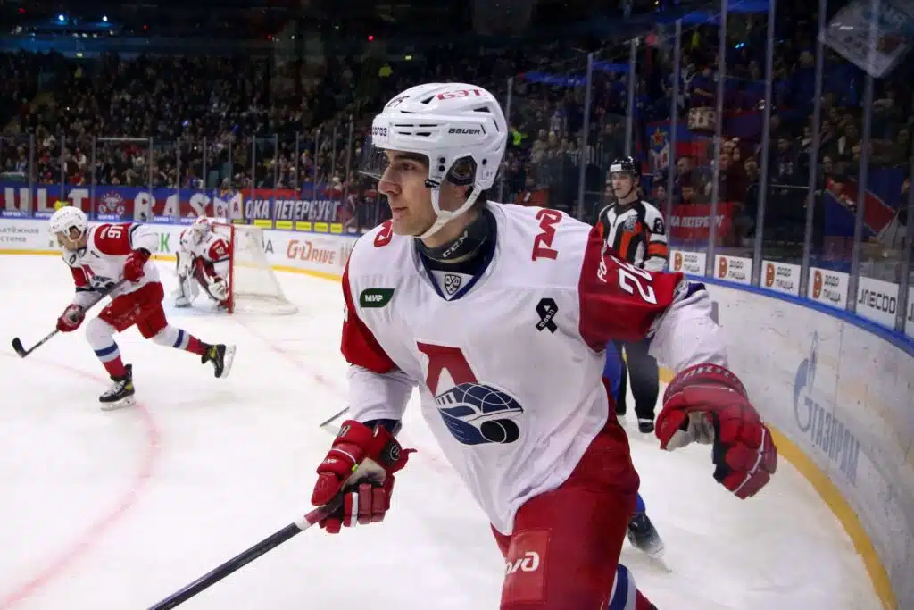 NHL-seura kiinnitti venäläisiä mestareita