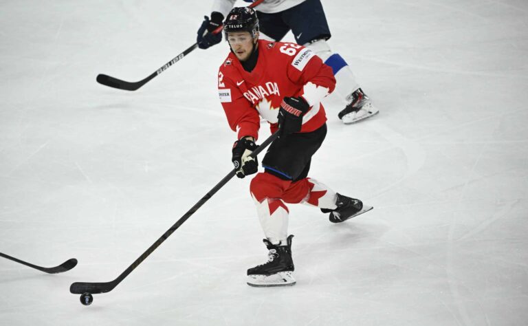 Ei kai vaan? – suomalaistähtien joukkuekaveri koki hirveän painajaisen