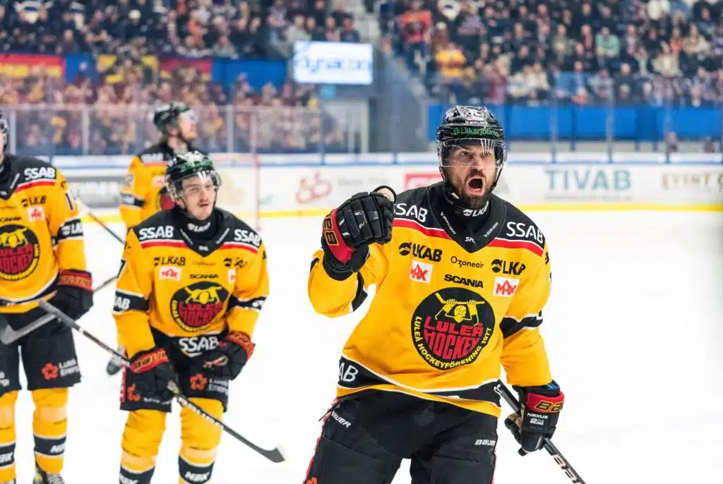 Suomalaispelaajien kultajuhlat Ruotsissa