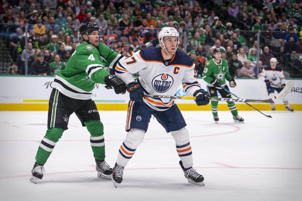 Eliminoiko Miro Heiskanen Connor McDavidin? – Dallas hamuaa paikkaa Stanley Cup -finaaleihin